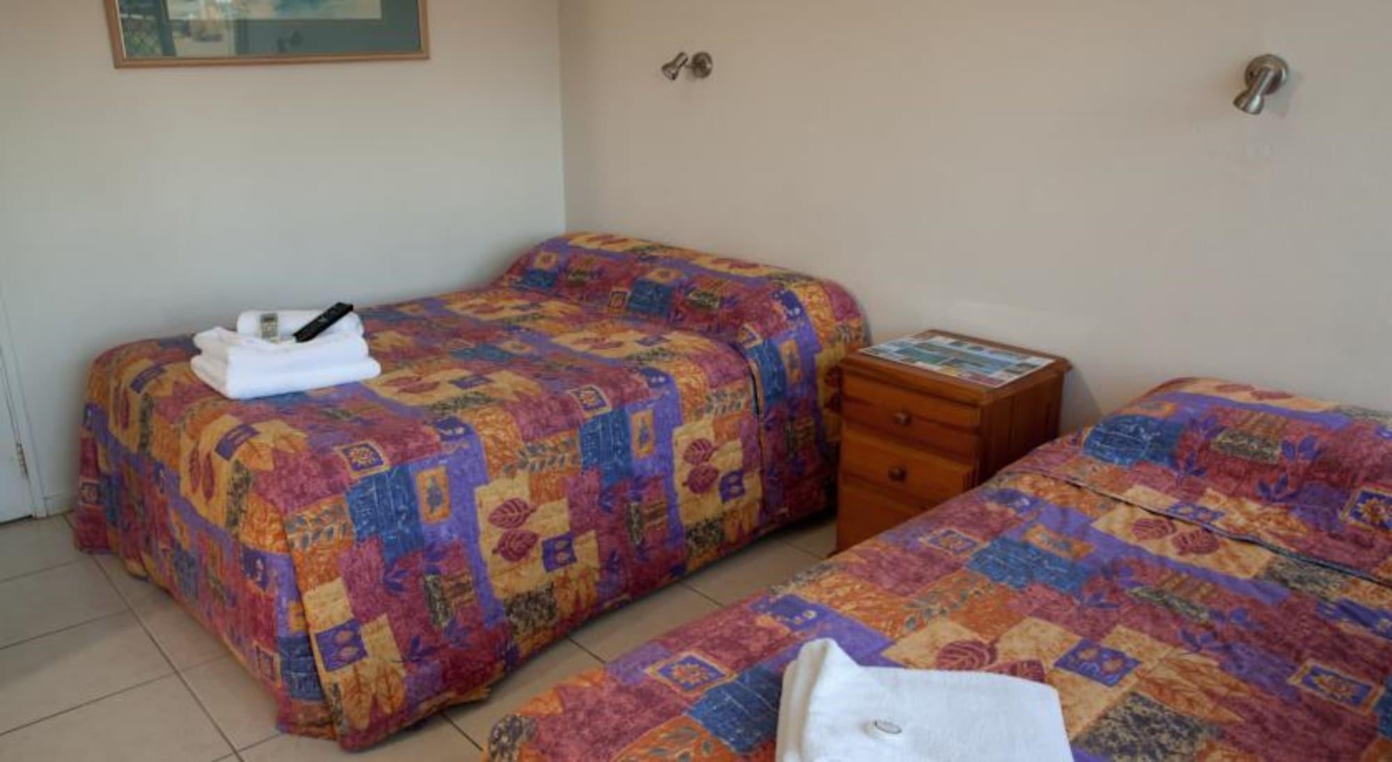 Strand Motel Τάουνσβιλ Εξωτερικό φωτογραφία