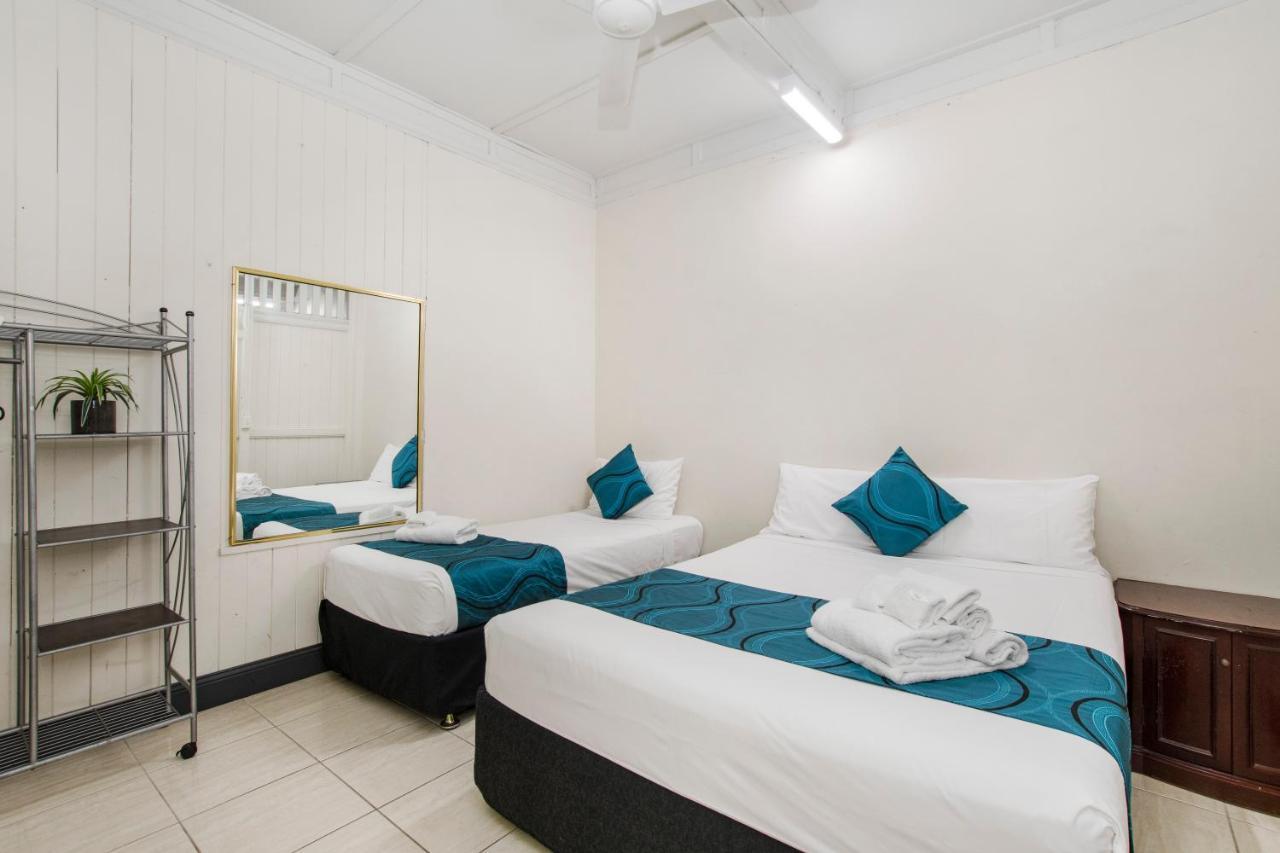 Strand Motel Τάουνσβιλ Εξωτερικό φωτογραφία